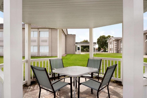 Baymont by Wyndham Des Moines North image 26