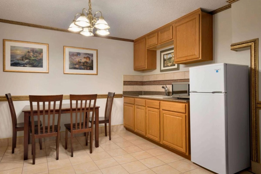Baymont by Wyndham Des Moines North Image 30