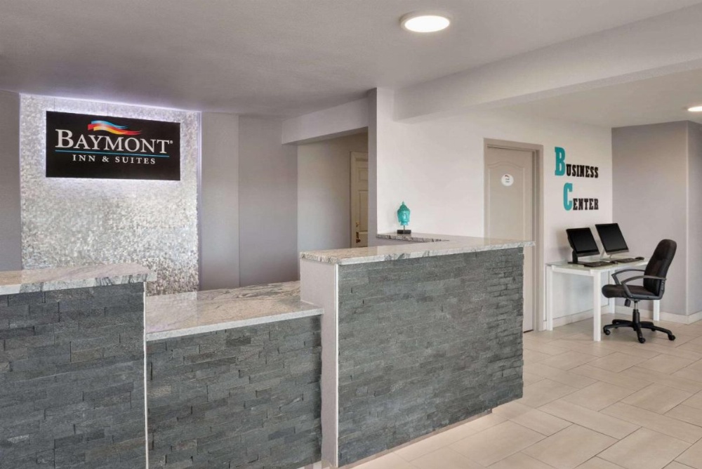 Baymont by Wyndham Des Moines North Image 45